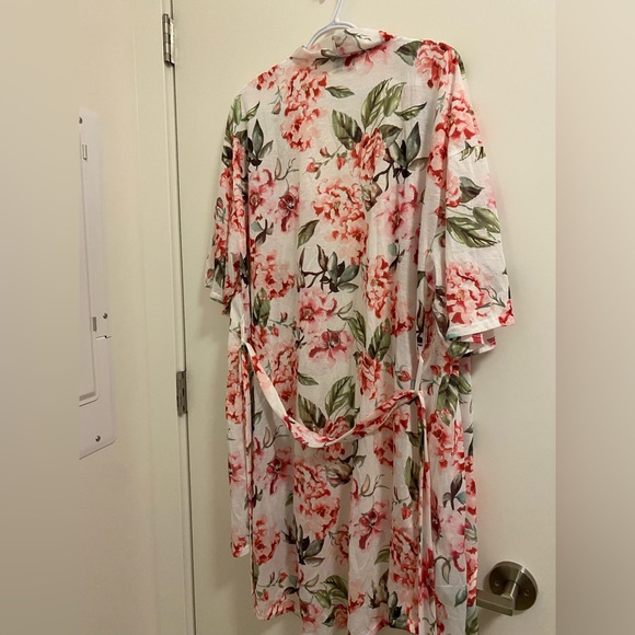 show me your mumu floral tie beach cover up robe - Picture 3 of 4